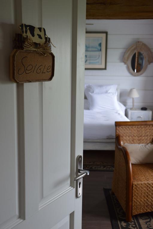 Bed and Breakfast La Grange Des Marettes Cléres Zewnętrze zdjęcie