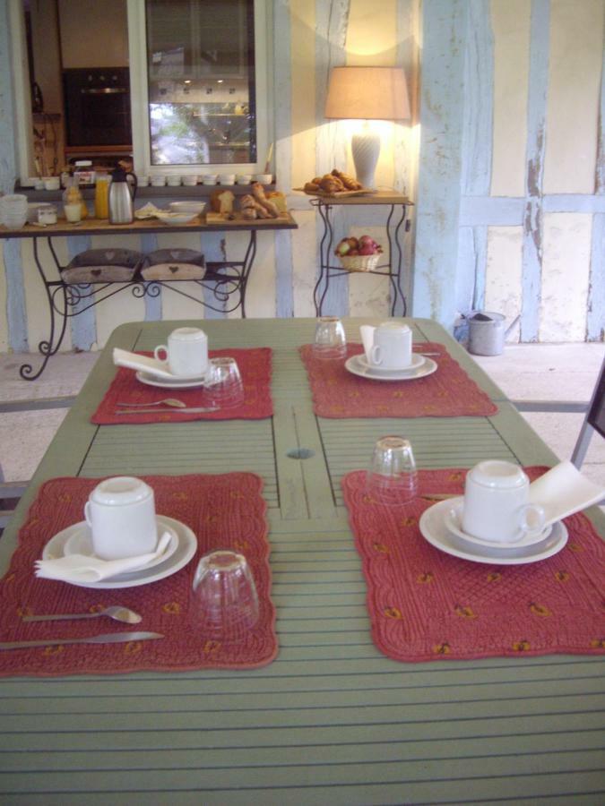 Bed and Breakfast La Grange Des Marettes Cléres Zewnętrze zdjęcie