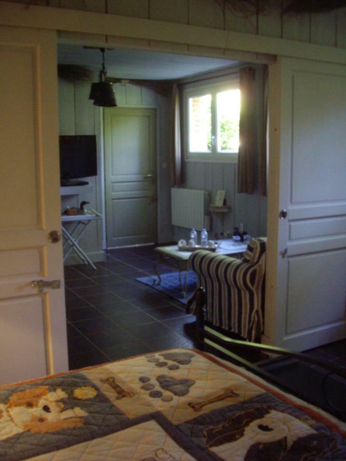 Bed and Breakfast La Grange Des Marettes Cléres Zewnętrze zdjęcie